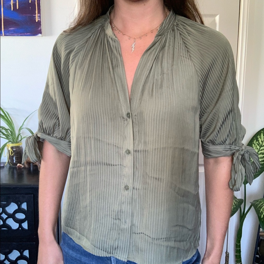 Dress shirt